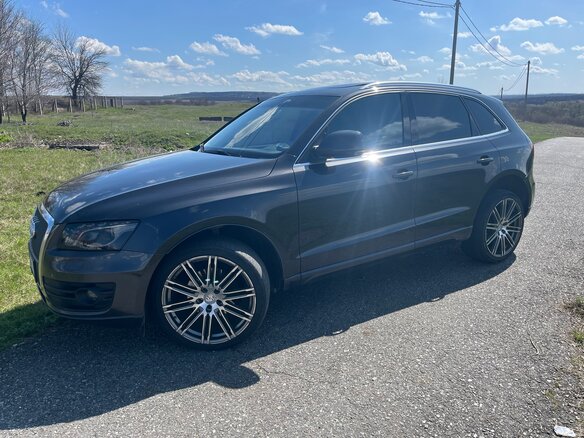 2010 Audi Q5 I (8R), серый, 1475000 рублей - вид 1