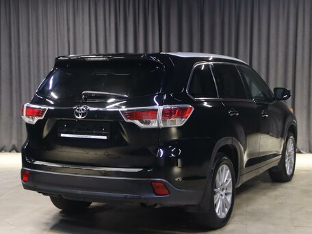 2014 Toyota Highlander III (XU50), чёрный, 2419000 рублей, вид 2