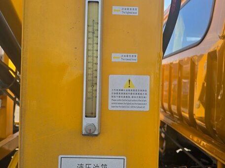 2025 Dongfeng C80, жёлтый, 5600000 рублей, вид 3