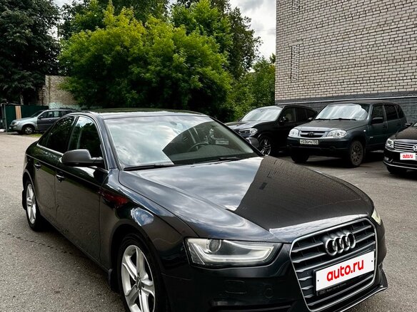 2013 Audi A4 IV (B8) Рестайлинг, серый - вид 2