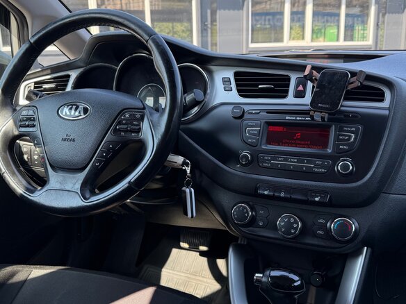 2012 Kia Ceed II, серебристый, 1040000 рублей - вид 7