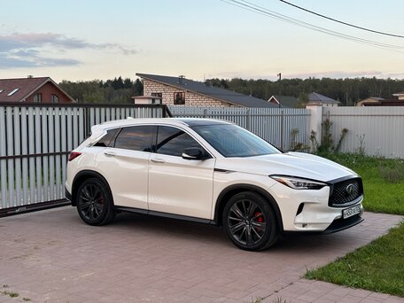 2019 Infiniti QX50 II, белый, 2850000 рублей, вид 3