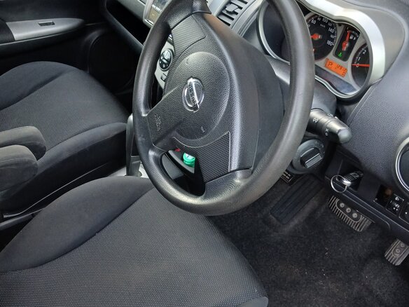 2007 Nissan Note I, красный, 505000 рублей - вид 9