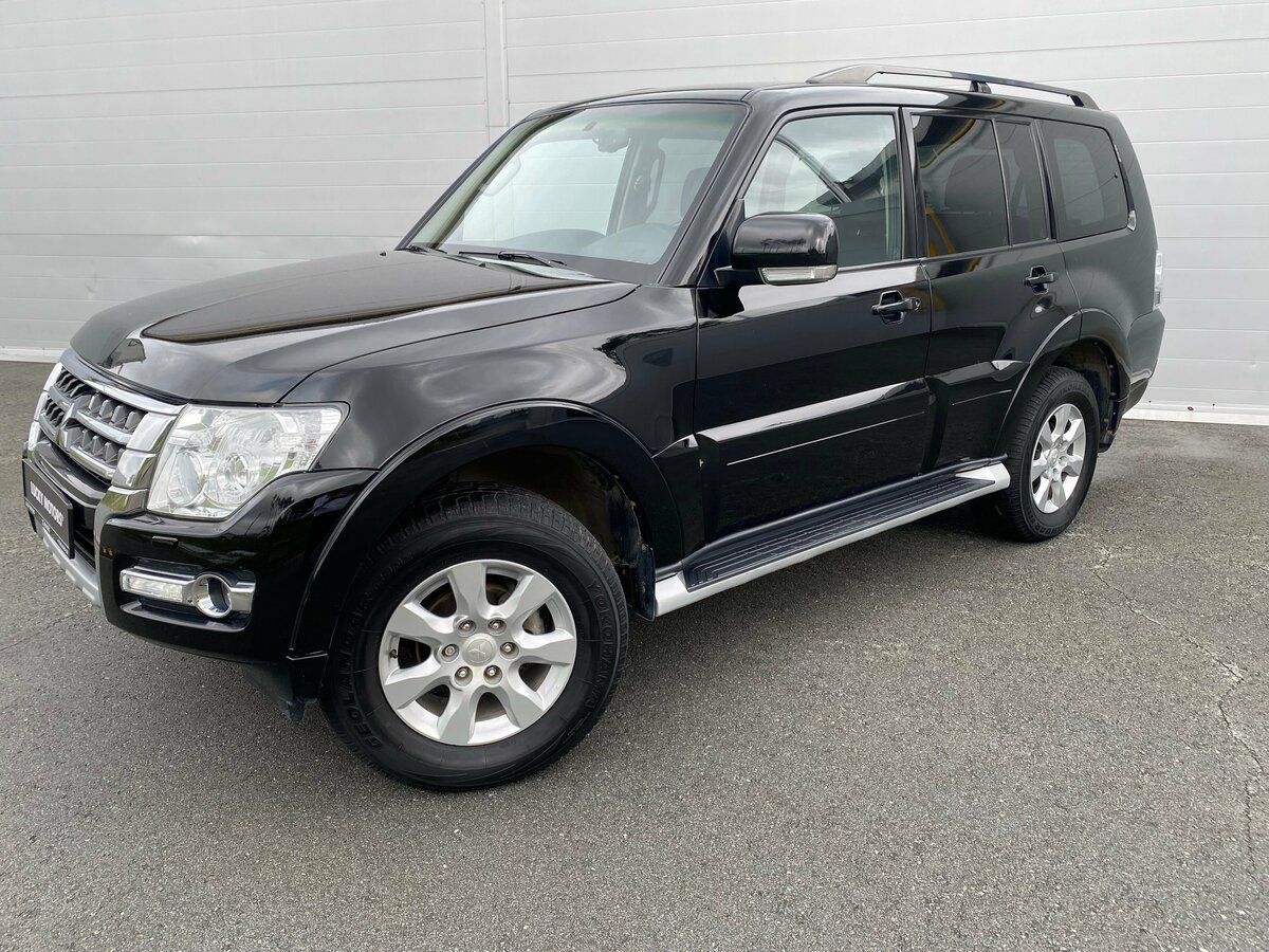 Открыть фотографии: Mitsubishi Pajero IV Рестайлинг 2