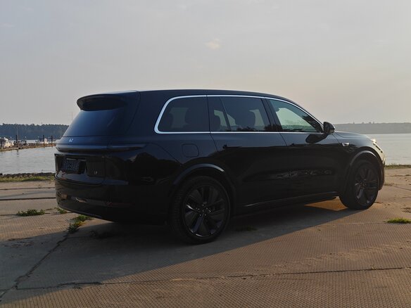 2024 Li Auto (Lixiang) L9 44.5 kWh I, чёрный, 8200000 рублей - вид 7