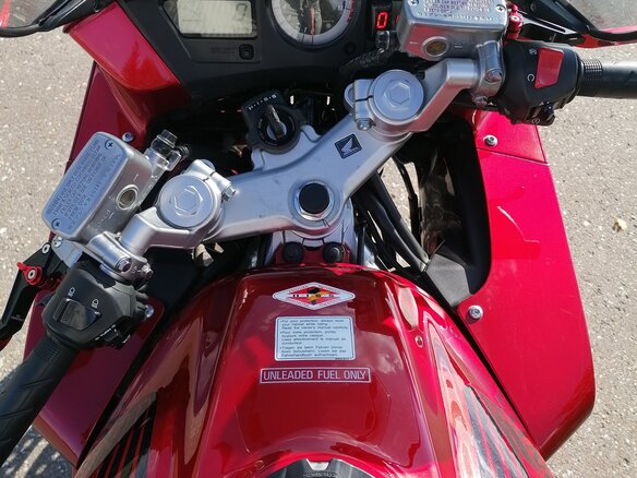 2009 Honda VFR 800, пурпурный, 629000 рублей - вид 14
