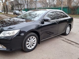2012 Toyota Camry VII (XV50), чёрный, 1650000 рублей, вид 1