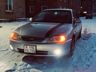 2004 Kia Spectra I Рестайлинг 2, серебристый, 280000 рублей, вид 4