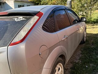 2011 Ford Focus II Рестайлинг, серебристый, 395000 рублей, вид 5