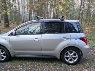 2002 Toyota Ist I, серебристый, 400000 рублей, вид 4