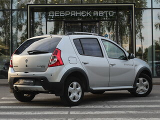 2013 Renault Sandero Stepway I, серебристый, 770000 рублей, вид 3