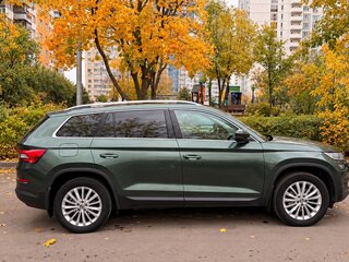 2021 Skoda Kodiaq I, зелёный, 3610000 рублей, вид 2
