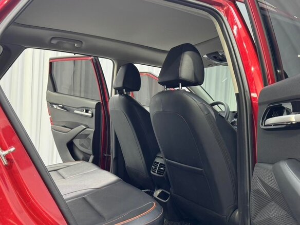 2023 Kia Seltos I Рестайлинг, красный, 1550990 рублей - вид 19