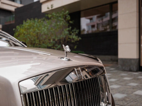 2017 Rolls-Royce Ghost Extended I Рестайлинг (Series II), чёрный, 18000000 рублей, вид 5
