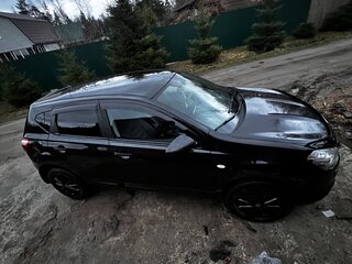 2013 Nissan Qashqai I Рестайлинг, чёрный, 810000 рублей, вид 2