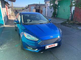 2017 Ford Focus III Рестайлинг, синий, 1480000 рублей, вид 1