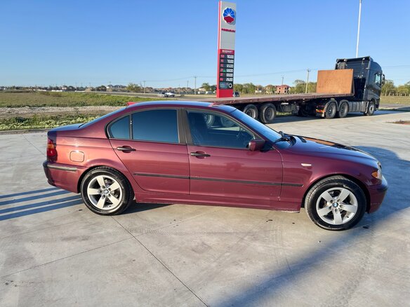 2003 BMW 3 серии 318i IV (E46) Рестайлинг, красный, 580000 рублей - вид 1