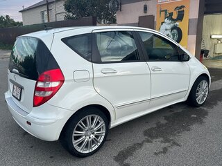 2007 Mercedes-Benz A-Класс 170 II (W169), белый, 350000 рублей, вид 2