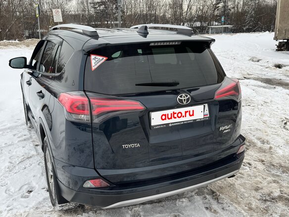 2018 Toyota RAV4 IV (XA40) Рестайлинг, синий, 3350000 рублей - вид 4