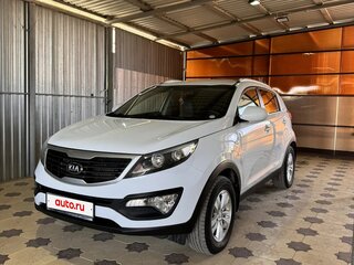 2013 Kia Sportage III, белый, 1500000 рублей, вид 1