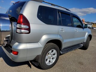 2006 Toyota Land Cruiser Prado 4-speed 120 Series, серебристый, 2350000 рублей, вид 2