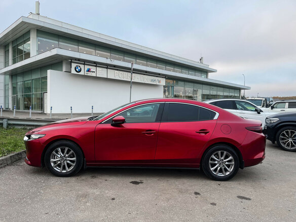 2019 Mazda 3 IV (BP), красный, 2047000 рублей - вид 7