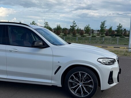 2022 BMW X3 30i xDrive III (G01) Рестайлинг, белый, 5350000 рублей, вид 4
