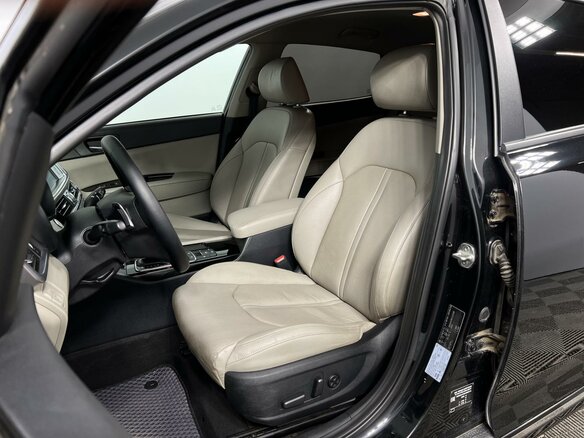 2017 Kia Optima IV, чёрный, 1850000 рублей - вид 9