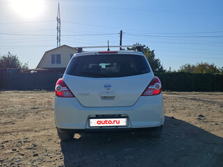 2008 Nissan Tiida I, белый, 700000 рублей, вид 3
