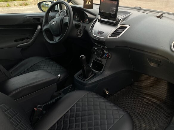 2009 Ford Fiesta Mk6, белый, 370000 рублей - вид 7