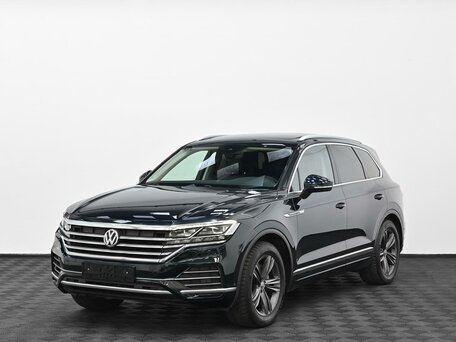 2019 Volkswagen Touareg III, синий, 4945000 рублей, вид 3