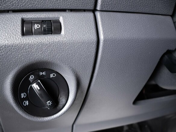 2013 Volkswagen Amarok I, чёрный - вид 17