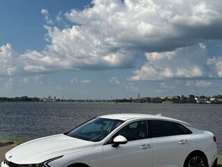 2020 Kia K5 III, белый, 2000000 рублей, вид 3