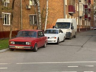 1983 Lada (ВАЗ) 2105, красный, 250000 рублей, вид 3