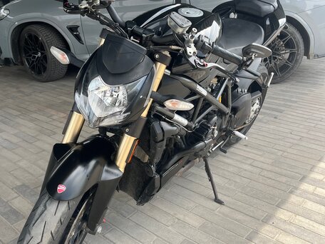 2013 Ducati Streetfighter, чёрный, 730000 рублей, вид 2