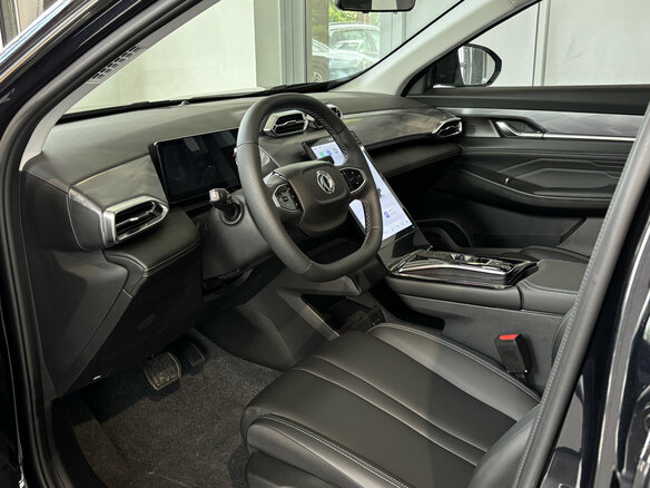 2025 Dongfeng Mage, чёрный, 2500000 рублей - вид 10