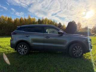 2024 Geely Atlas Pro, серый, 2250000 рублей, вид 3