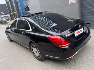 2017 Mercedes-Benz Maybach S-Класс 500 I (X222), чёрный, 3790000 рублей, вид 3