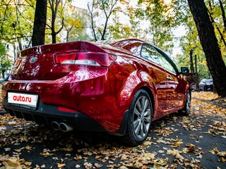 2011 Kia Cerato Koup II, красный, 900000 рублей, вид 5