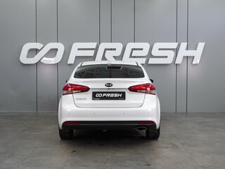 2018 Kia Cerato III Рестайлинг (Classic), белый, 1499000 рублей, вид 4