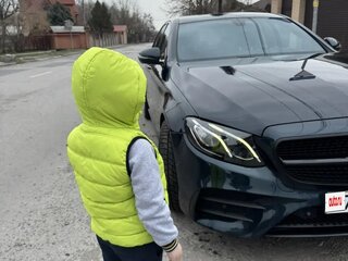 2018 Mercedes-Benz E-Класс 200 V (W213, S213, C238), зелёный, 2500000 рублей, вид 1