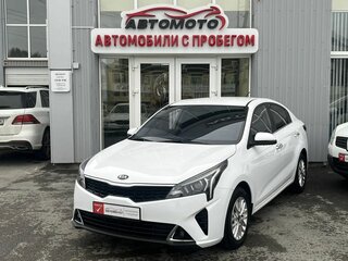 2021 Kia Rio IV Рестайлинг, белый, 1849000 рублей, вид 1