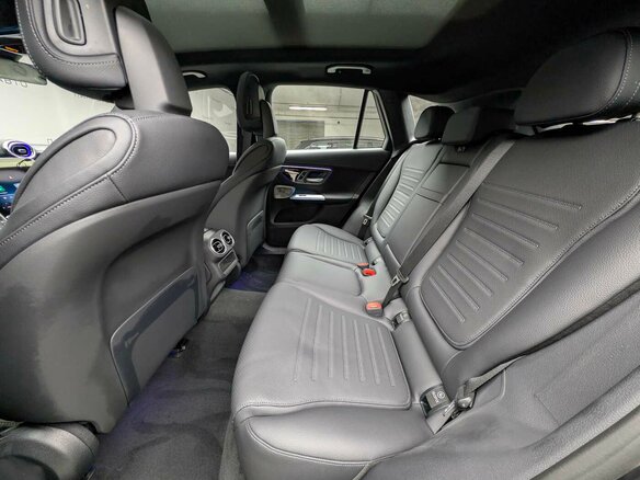 2026 Mercedes-Benz GLC 300 II (X254), чёрный, 9390000 рублей - вид 6