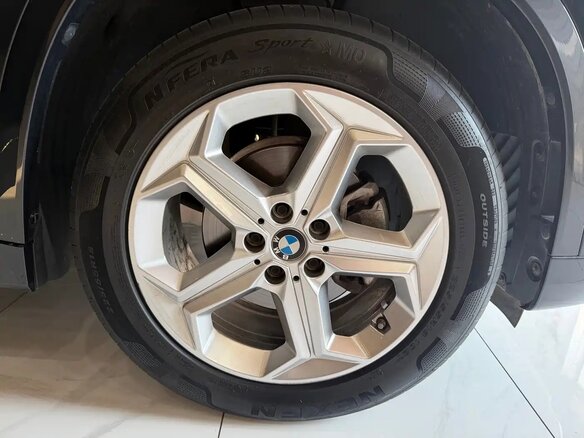 2023 BMW X1 20Li sDrive III (U11/U12), чёрный - вид 17
