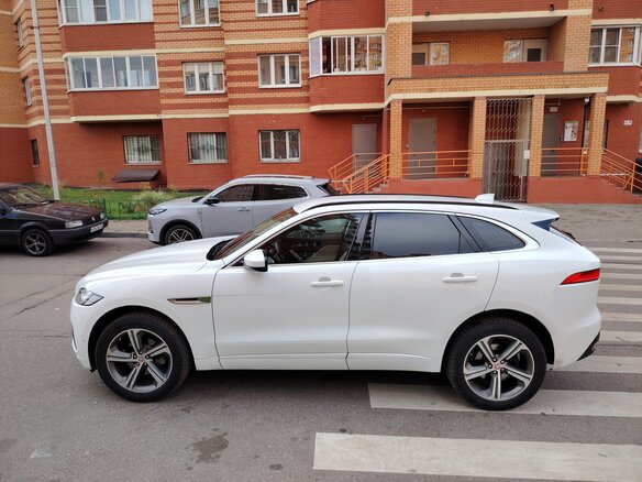 2016 Jaguar F-Pace I, белый, 1895000 рублей - вид 6