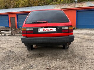 1992 Volkswagen Passat B3, красный, 95000 рублей, вид 3