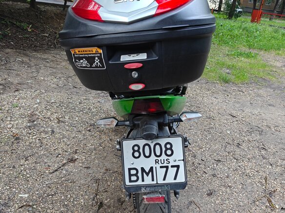 2008 Kawasaki ER-6N, зелёный, 400000 рублей - вид 3