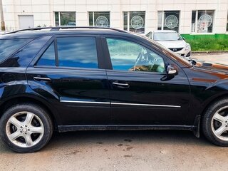 2006 Mercedes-Benz M-Класс 350 II (W164), чёрный, 1200000 рублей, вид 5