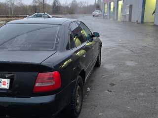 1999 Audi A4 I (B5) Рестайлинг, чёрный, 190000 рублей, вид 3