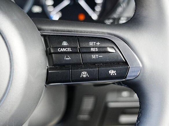 2022 Mazda 3 IV (BP), белый, 1300600 рублей - вид 8